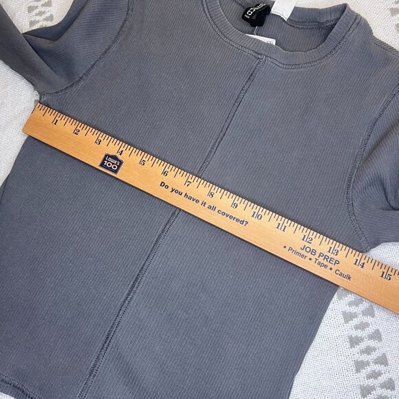 H&M Divided Ribbed Long Sleeve Crop Top Grey Charcoal Crew Neck Fitted Stretchy - Picture 8 of 8